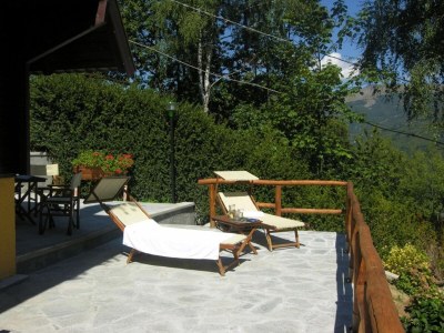 Chalet Alpine Getaway in Tuscany - Outdoor photo 8
