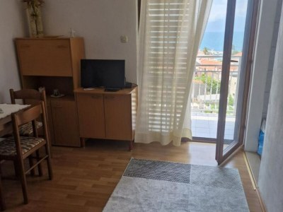 Apartment One Bedroom Apartment with Balcony and Sea View 2(Ana Maria) in Makarska Riviera - Apartment