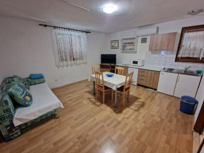Apartment One Bedroom Apartment with Balcony and Sea View 3 Dora in Makarska Riviera - Apartment