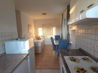 Apartment Peaceful Apartments With Style - Classsic Two Bedroom Apartment - Outdoor photo 12