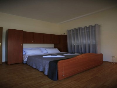 Apartment Apartment Barbara - Two Bedroom apartment with Terrace - Features photo 14