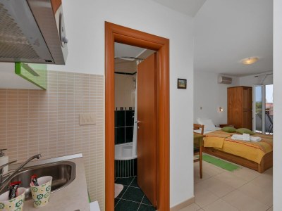 Apartment Villa Juric mit Balkon - Features photo 13
