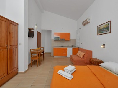 Apartment Apartments Villa Juric- Studio in Makarska Riviera - Apartment