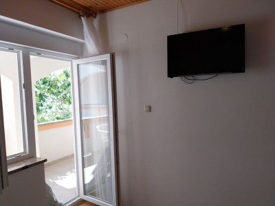 Apartment Two-Bedroom Apartment (A1) - Features photo 8