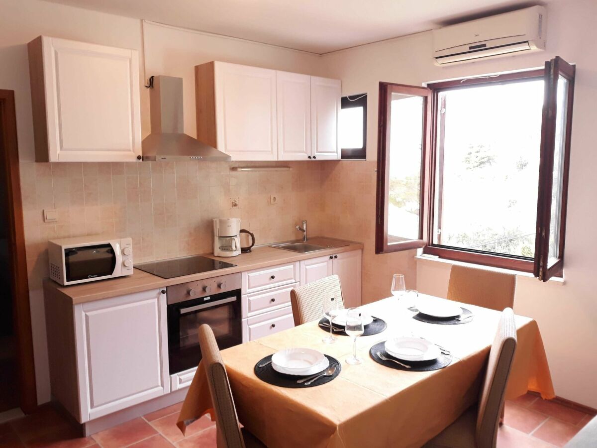 Apartment Apartment Gabrijela - One Bedroom Apartment with Sea View - Features photo 5