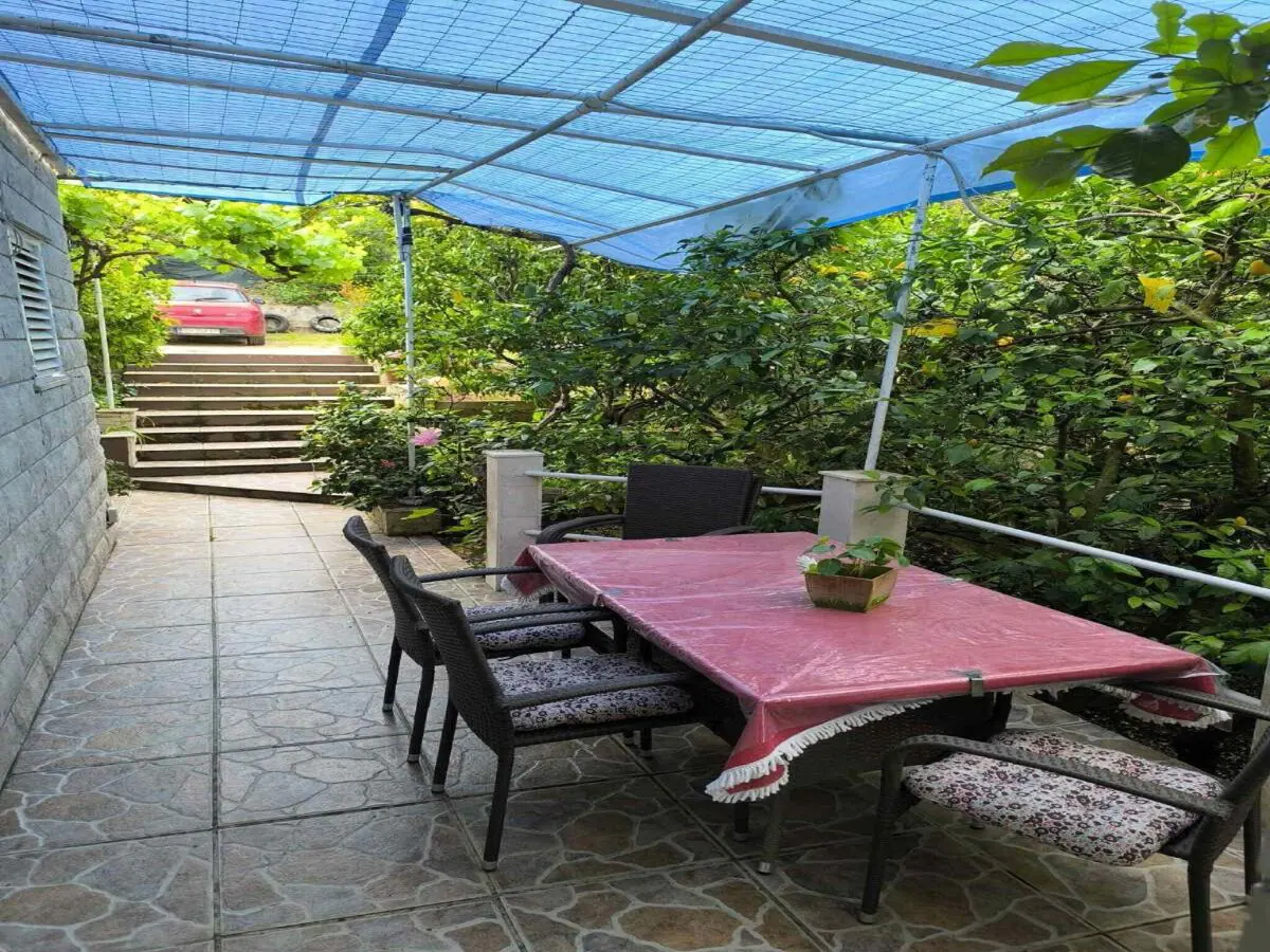 Apartment Cozy Apartments Žute, island of Korčula-Two-Bedroom Apartment With Terrace And Sea View (A1) - Outdoor photo 3