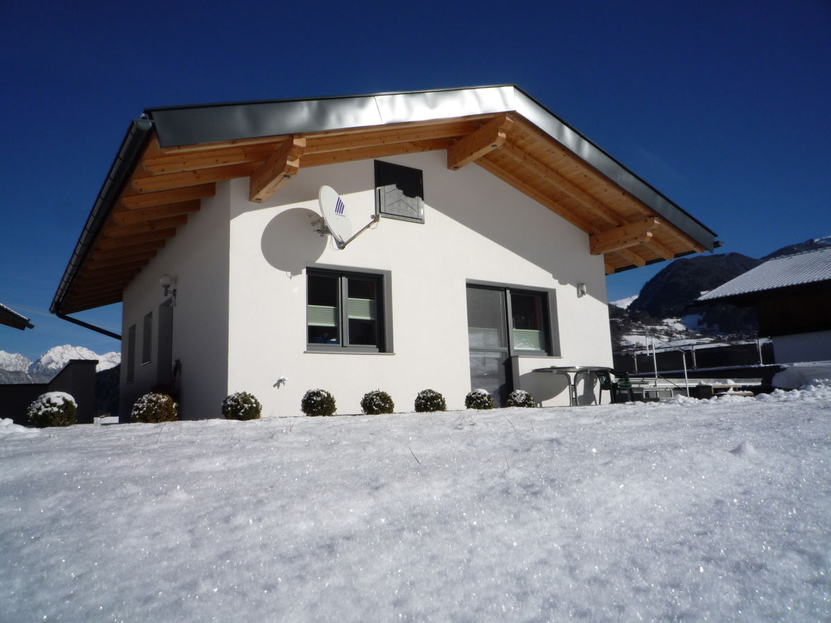 Holiday house Holiday home "Am Platzl" - Outdoor photo 2
