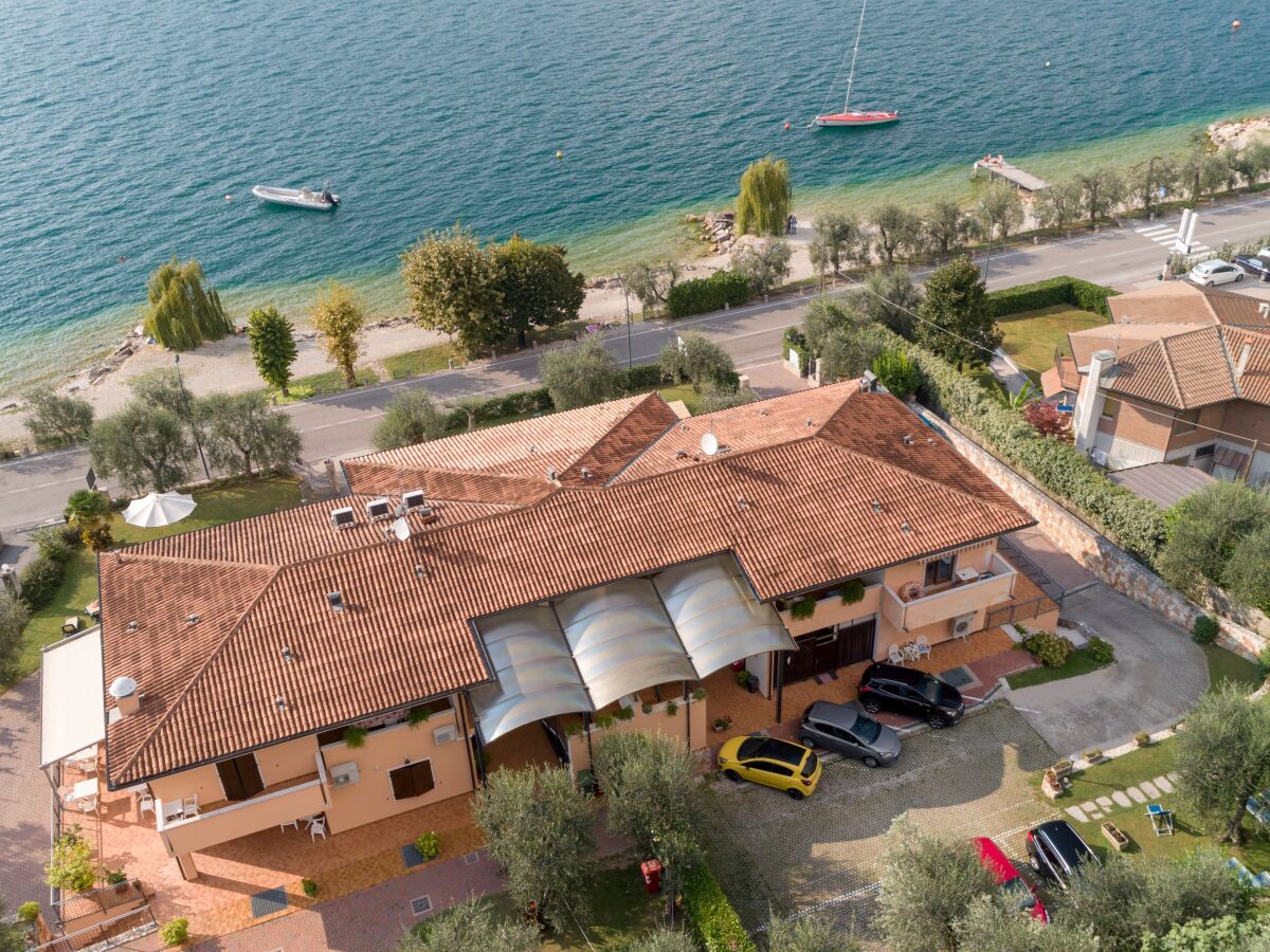 Holiday apartment Villa Margherita 3-room apartment by the lake with pool - Outdoor photo 3