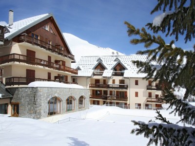Holiday park Apartment in Sorlin d'Arves by Ski Runs - Outdoor photo 7