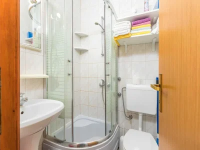 Apartment Seaside Apartment in Fazana - Two bedrooms - Features photo 22