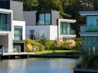 Holiday park Water Villa in Zeeland by Lake Veere - Outdoor photo 5