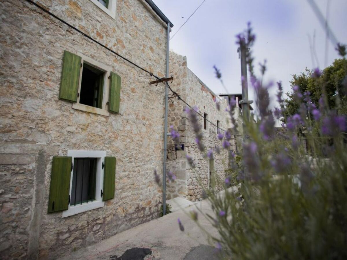 Apartment Apartments Stone House Murter - Two Bedroom Apartment with Balcony - Outdoor photo 4