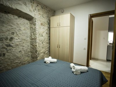 Apartment Apartments Stone House Murter - Two Bedroom Apartment with Balcony - Features photo 10