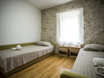 Apartment Apartments Stone House Murter - Two Bedroom Apartment with Balcony - Features photo 12