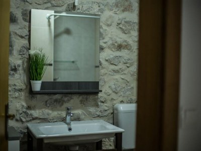 Apartment Apartments Stone House Murter - Two Bedroom Apartment with Balcony - Features photo 15