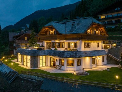 Villa Bad Kleinkirchheim Lush and Spacious Villa with Indoor Pool and Wellness - Seven Bedroom Villa - Outdoor photo 10