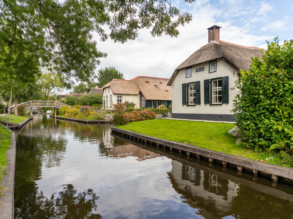 Holiday house “De Boerdrie” farmhouse - Outdoor photo 3