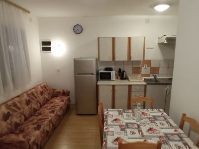 Apartment One bedroom apartment with terrace and sea view Rovanjska, Paklenica A-23758-b - Outdoor photo 13