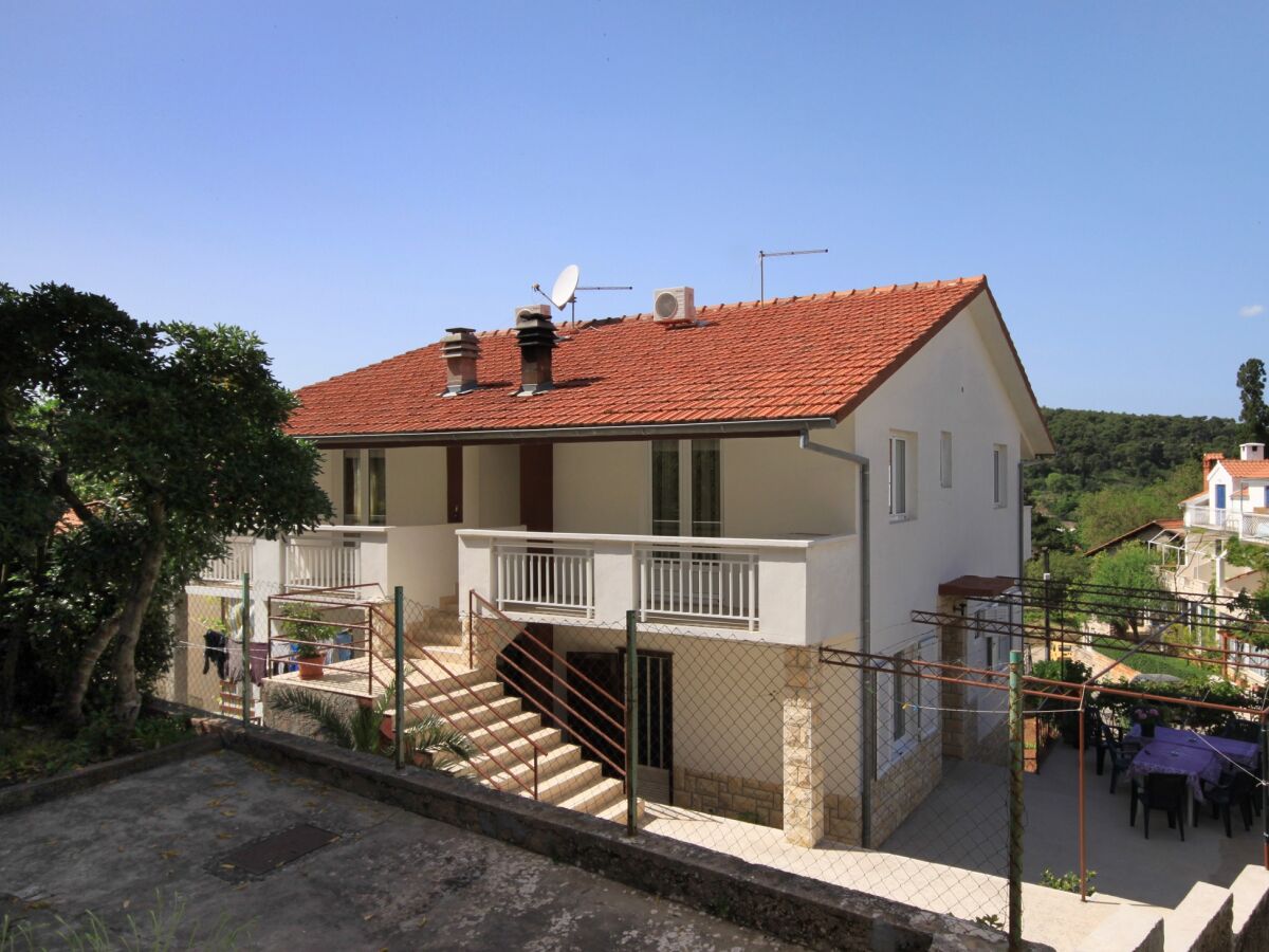 Apartment One bedroom apartment with balcony and sea view Jelsa, Hvar A-196-e - Outdoor photo 4