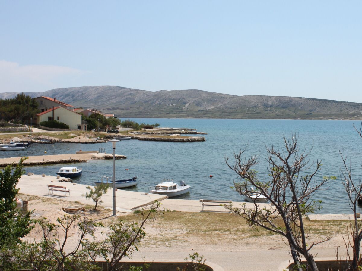 Apartment Two bedroom apartment near beach Kustići, Pag A-6355-c
