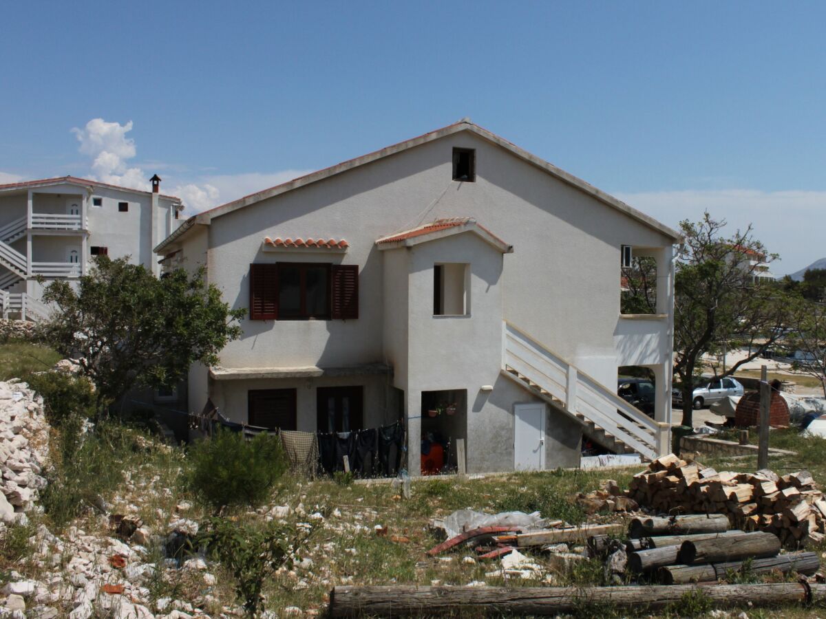 Apartment Two bedroom apartment near beach Kustići, Pag A-6355-d - Outdoor photo 5