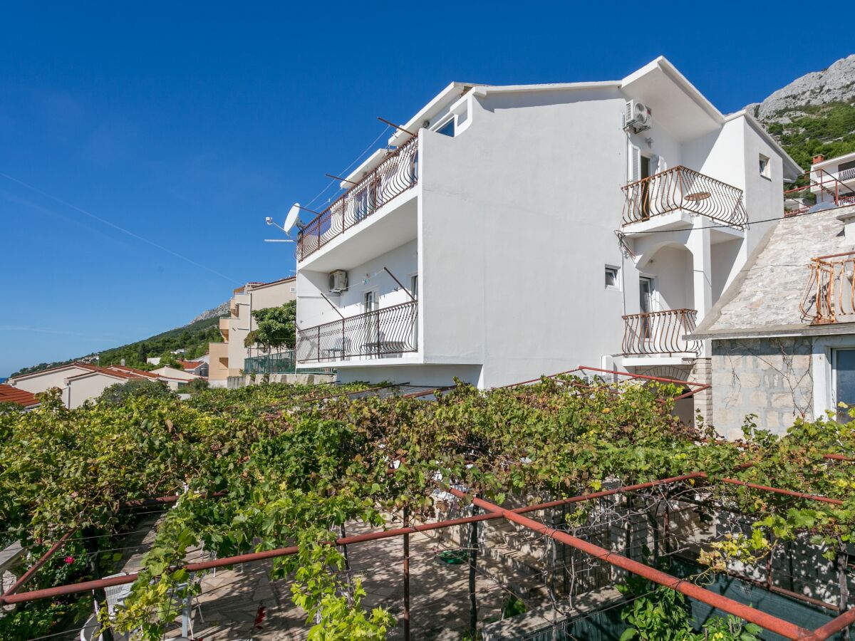Apartment Three bedroom apartment with terrace and sea view Pisak, Omiš A-18141-b - Outdoor photo 4