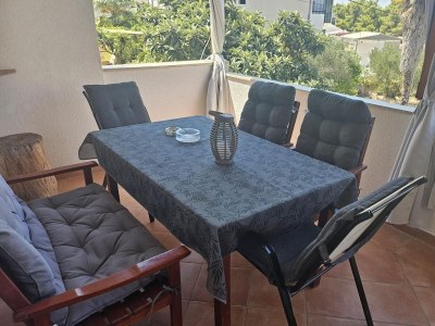 Apartment Two bedroom apartment with terrace and sea view Okrug Gornji, Čiovo A-23007-c in Trogir - Apartment