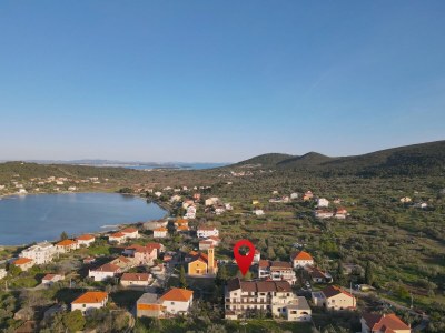 Apartment Two bedroom apartment with terrace and sea view Mrljane, Pašman A-20850-a - Outdoor photo 3
