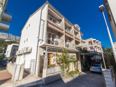 Apartment Two bedroom apartment with terrace and sea view Tučepi, Makarska A-22384-c - Outdoor photo 2