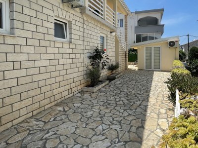 Apartment Two bedroom apartment near beach Mastrinka, Čiovo A-22956-c - Outdoor photo 15