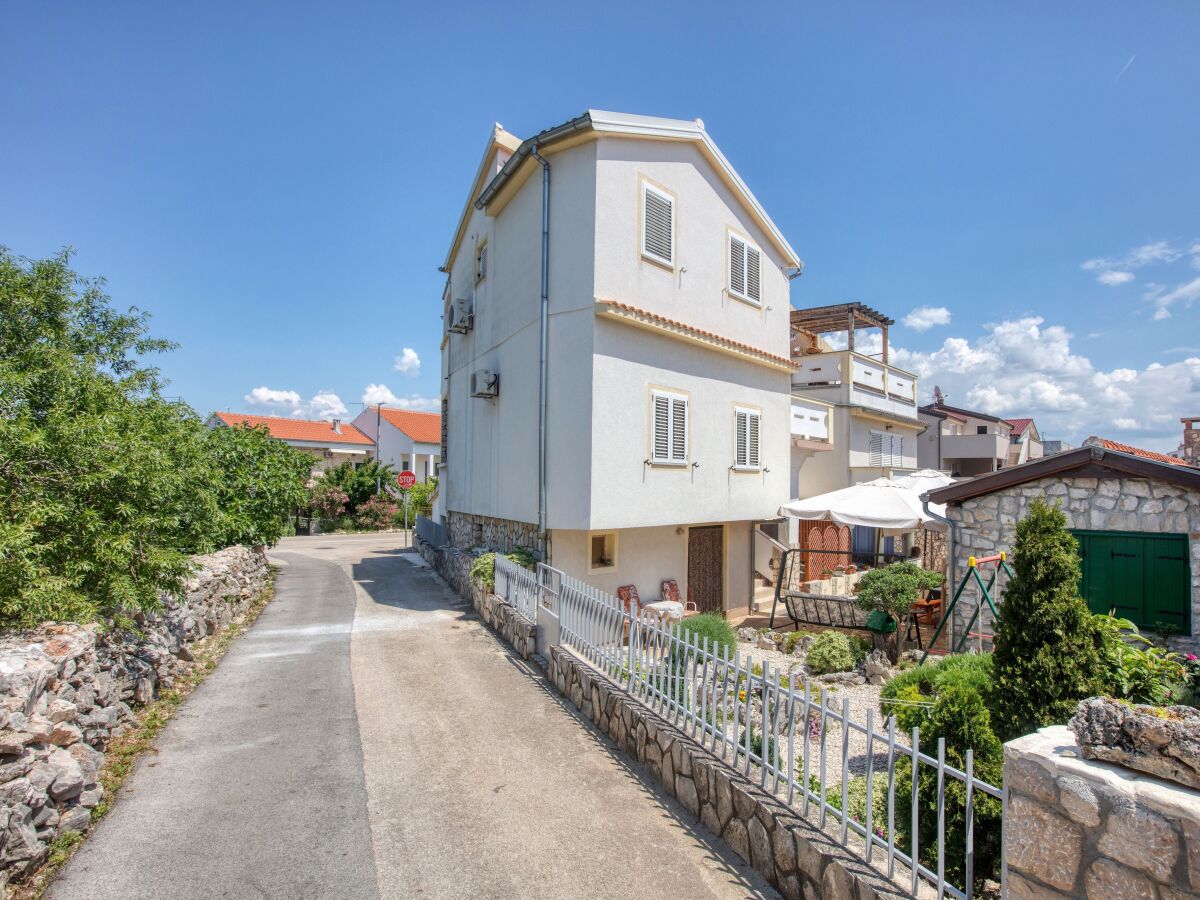 Apartment Apartments with parking space Pirovac, Šibenik - 21008 - Outdoor photo 5