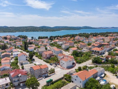Apartment Apartments with parking space Pirovac, Šibenik - 21008 - Outdoor photo 2