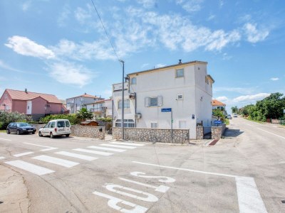 Apartment Apartments with parking space Pirovac, Šibenik - 21008 - Outdoor photo 4