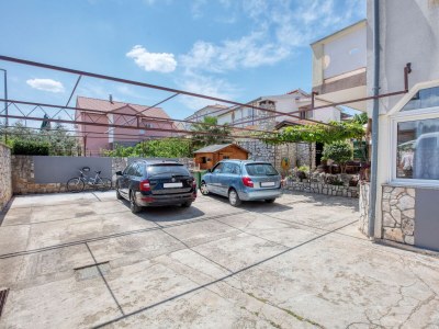 Apartment Apartments with parking space Pirovac, Šibenik - 21008 - Outdoor photo 13