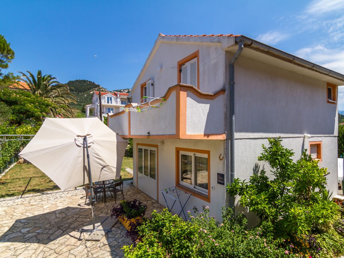 Apartment One bedroom apartment with terrace and sea view Barbat, Rab A-20080-e - Outdoor photo 4