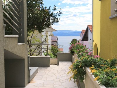 Apartment One bedroom apartment with terrace and sea view Nemira, Omiš A-17039-c - Outdoor photo 9