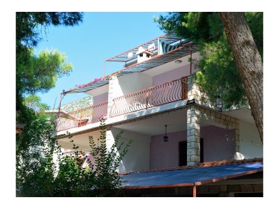 Apartment One bedroom apartment near beach Ivan Dolac, Hvar A-18100-c in Jelsa - Apartment