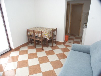 Apartment One bedroom apartment with balcony and sea view Punta križa, Cres A-383-a - Outdoor photo 12