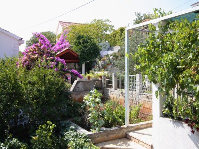 Apartment Two bedroom apartment with terrace and sea view Sutivan, Brač A-745-a - Outdoor photo 21