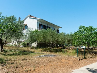 Apartment One bedroom apartment near beach Tkon, Pašman A-698-c - Outdoor photo 5