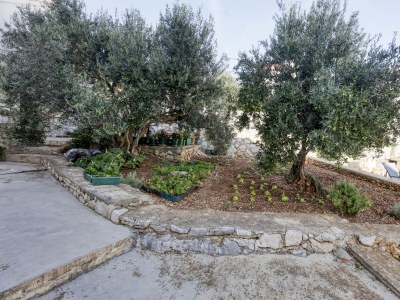 Apartment Two bedroom apartment near beach Jezera, Murter A-796-c - Outdoor photo 8