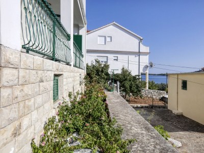 Apartment Two bedroom apartment near beach Jezera, Murter A-796-c - Outdoor photo 13