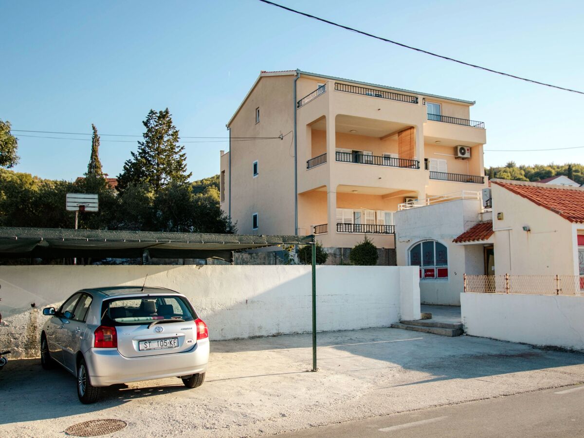 Apartment Four-bedroom apartment near beach Arbanija, Čiovo A-1122-a - Outdoor photo 5