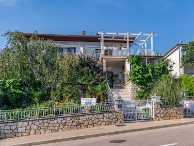 Apartment Two bedroom apartment with terrace and sea view Novi Vinodolski A-2419-c - Outdoor photo 2