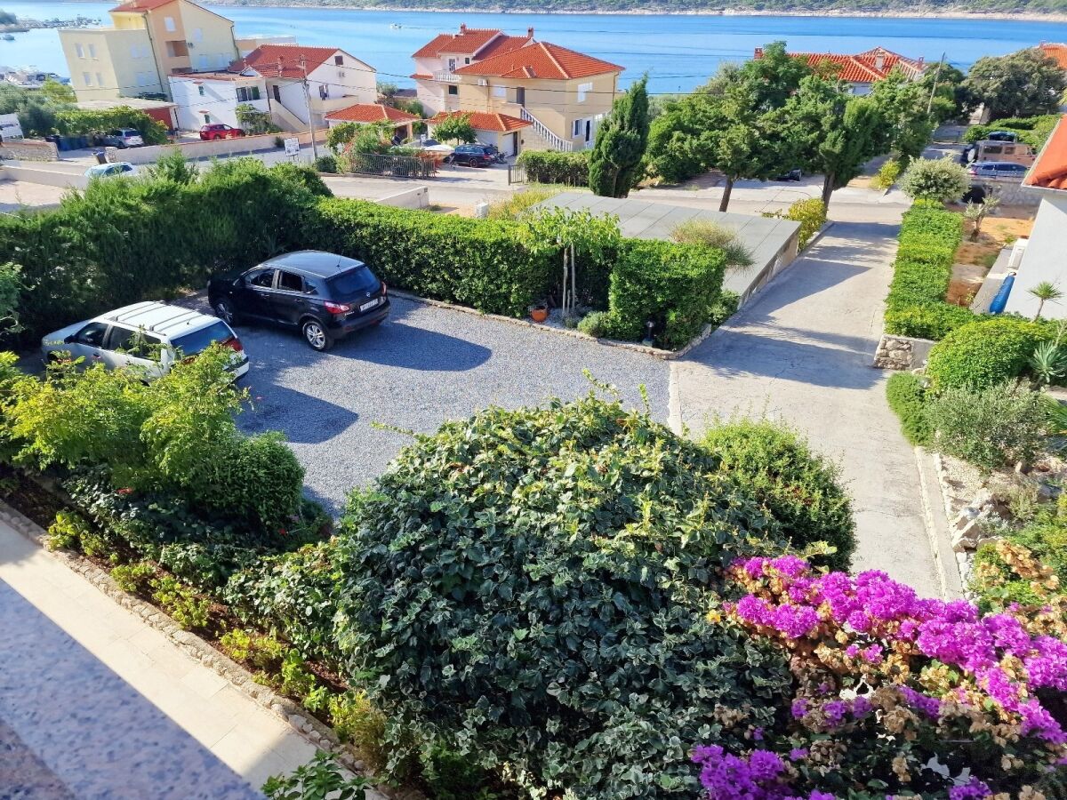Apartment Two bedroom apartment with terrace and sea view Barbat, Rab A-21809-b - Outdoor photo 3