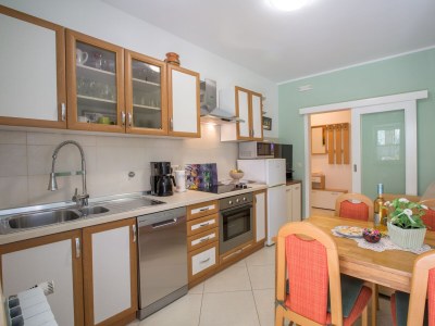 Apartment Two bedroom apartment with terrace Poreč A-2216-a - Outdoor photo 16
