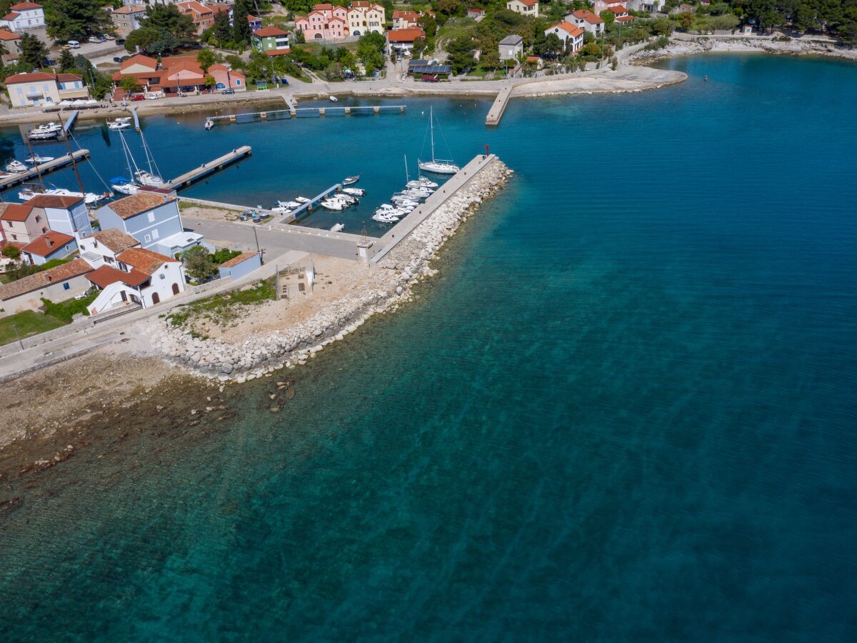 Apartment Two bedroom apartment near beach Nerezine, Lošinj A-7963-a - Outdoor photo 3