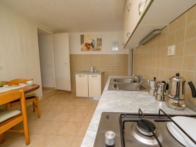 Apartment One bedroom apartment near beach Nerezine, Lošinj A-7963-b - Outdoor photo 13
