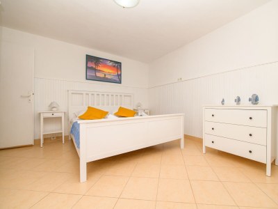 Apartment One bedroom apartment near beach Nerezine, Lošinj A-7963-b - Outdoor photo 22