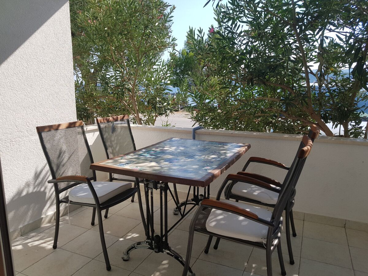 Apartment Two bedroom apartment near beach Kučište - Perna, Pelješac A-4545-b